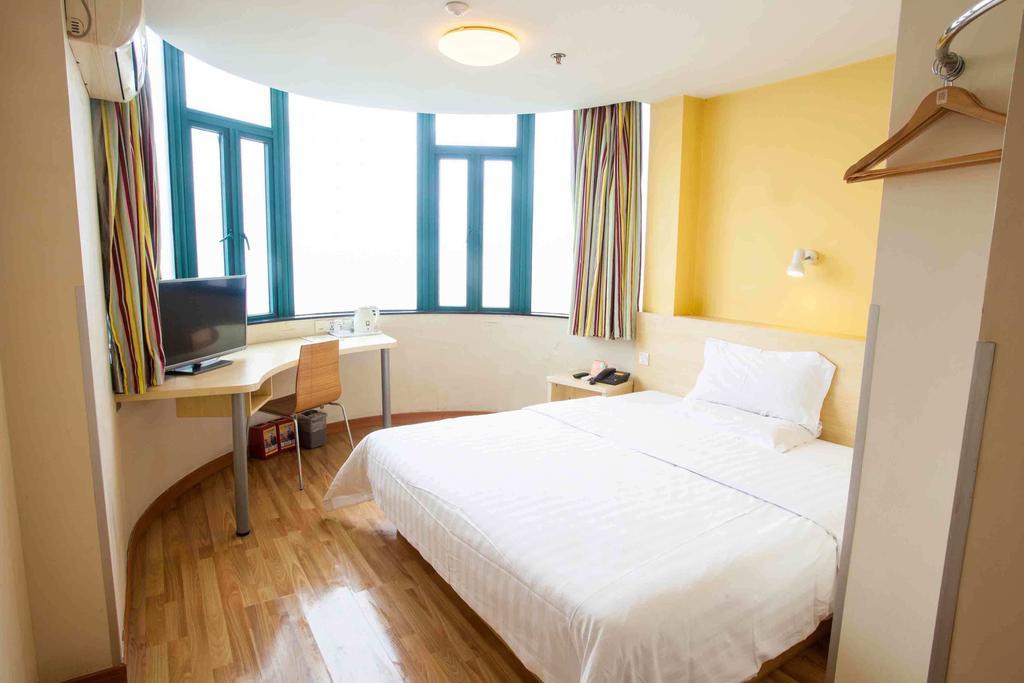 7Days Inn Guiyang Posts And Telecommunications Building Habitación foto