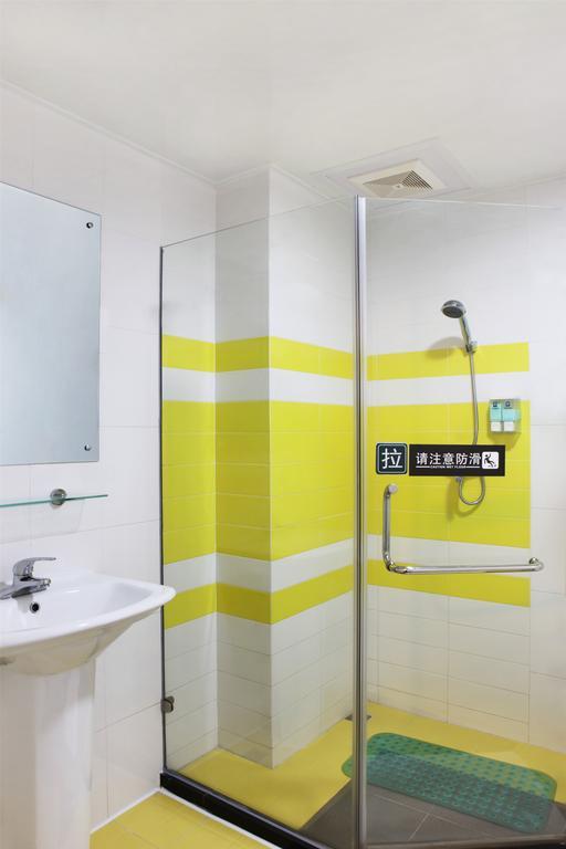 7Days Inn Guiyang Posts And Telecommunications Building Exterior foto