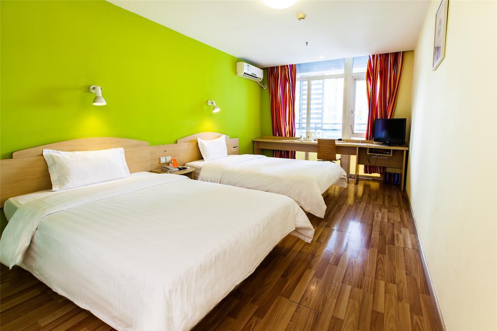 7Days Inn Guiyang Posts And Telecommunications Building Exterior foto